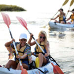 Grupo en travesía Kayak con Flecha Extreme